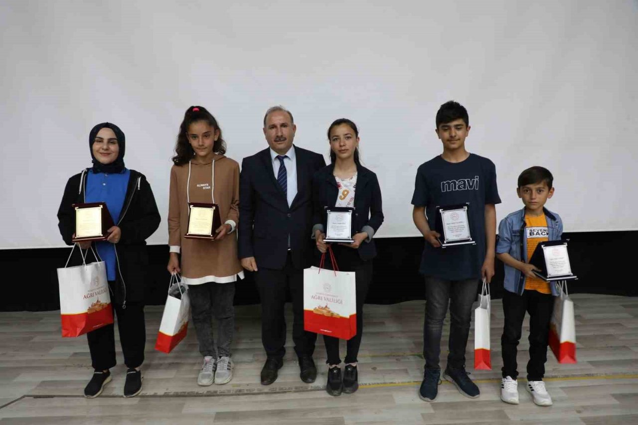 “Okuyan Şehir Ağrı” projesi ödül töreni