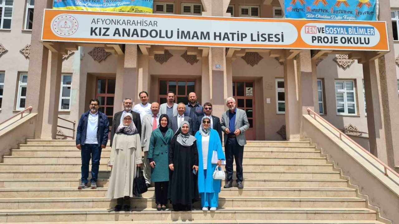 Afyonkarahisar’da Mustafa Kutlu paneli