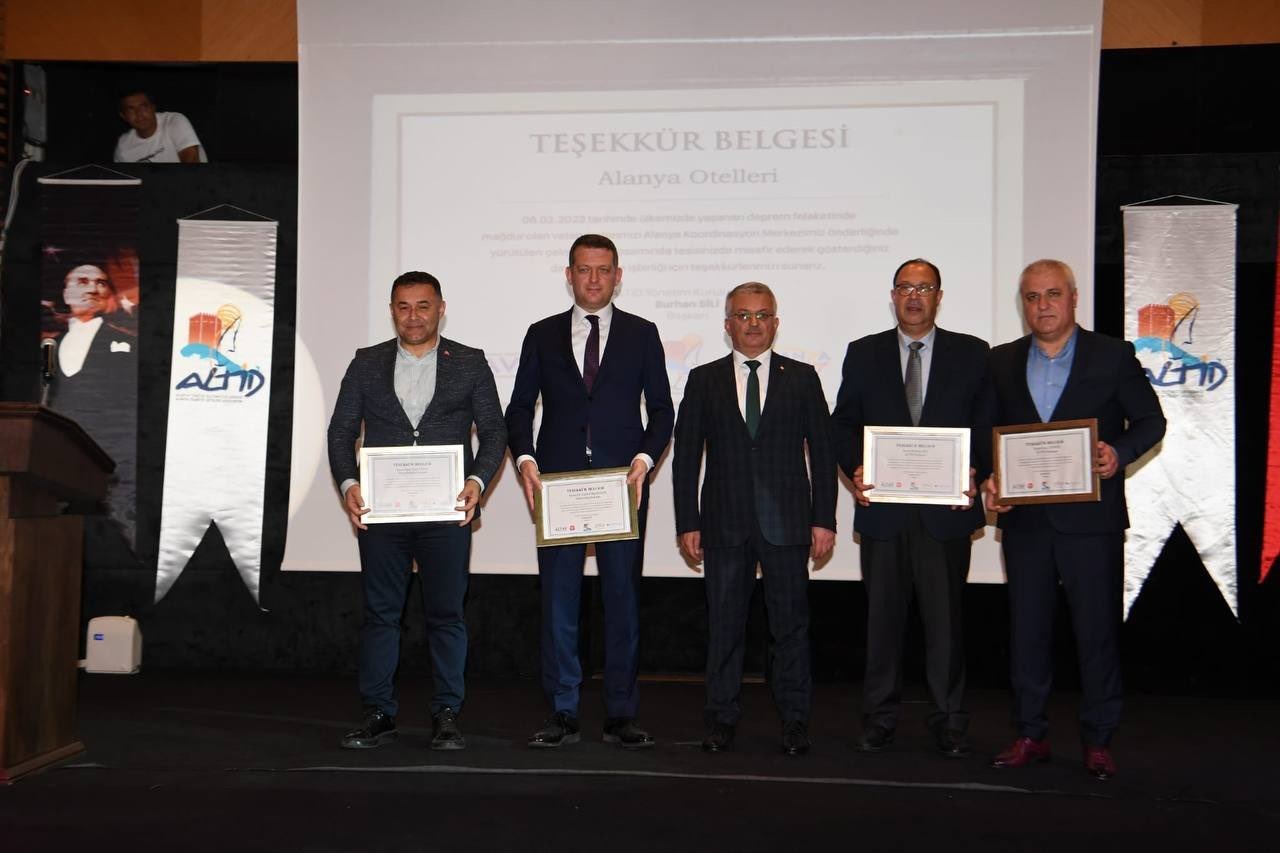 Antalya Valisi Ersin Yazıcı: “Turizmin pik yılı olan 2019 yılının verilerine ulaşmayı hedefliyoruz”