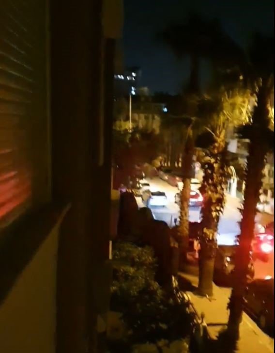 Polisin ‘dur’ ihtarına uymayan ehliyetsiz sürücü, Şahin Timleri’nin kurt kapanı taktiğiyle neye uğradığını şaşırdı