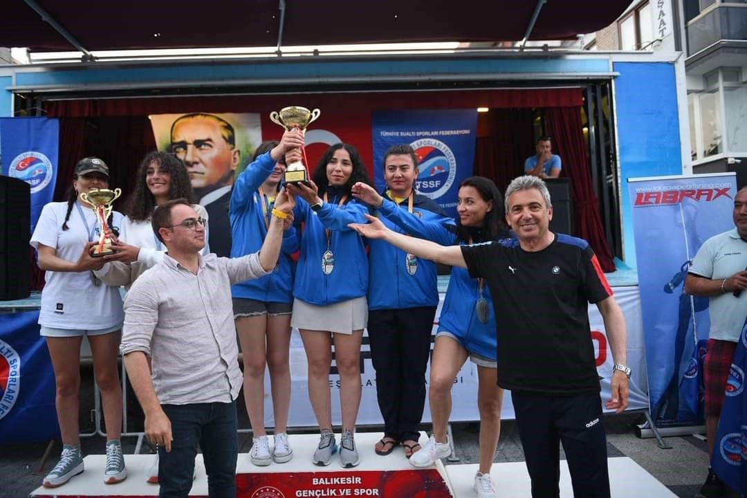 Avşa’da zıpkınla balık avı Türkiye Şampiyonası gerçekleşti