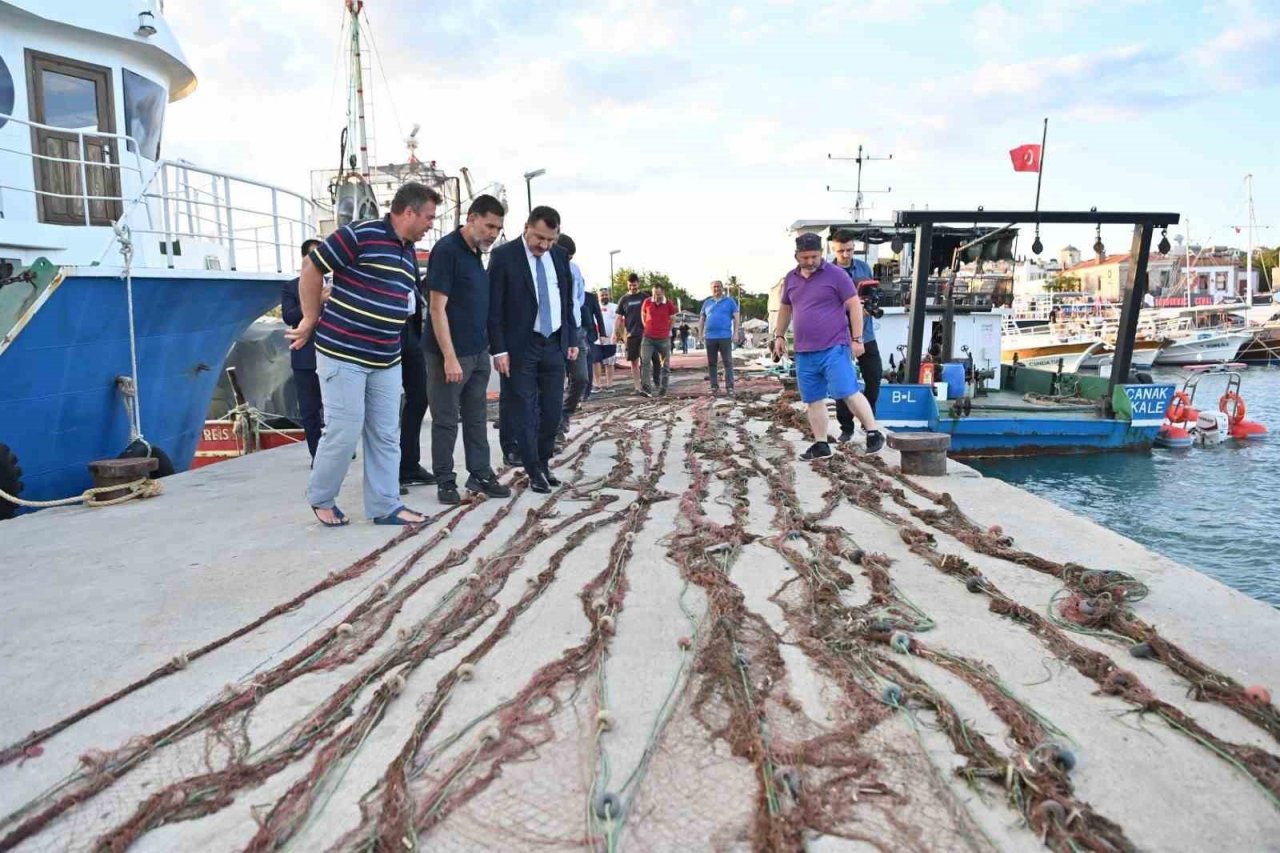 50 bin metrekare hayalet ağ denizlerden arındırıldı