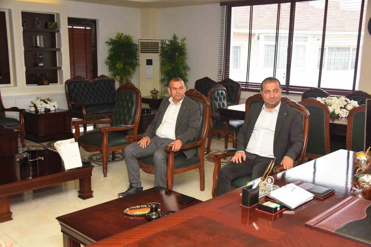 Başkan Bakkalcıoğlu DİSK Genel-İş Sendikası yöneticileri ile bir araya geldi