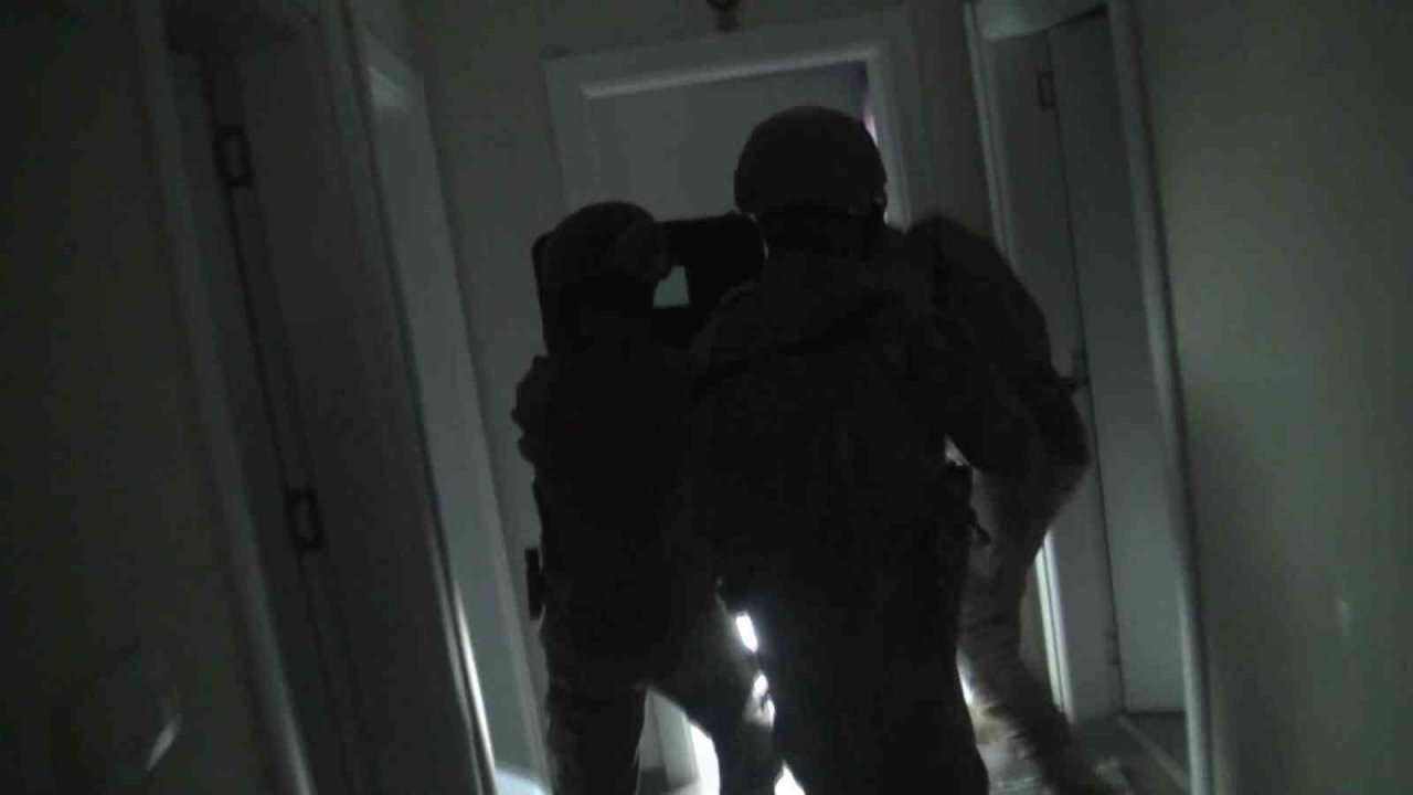 Bursa’da PKK-YPG ve DEAŞ operasyonu: 21 kişi gözaltına alındı