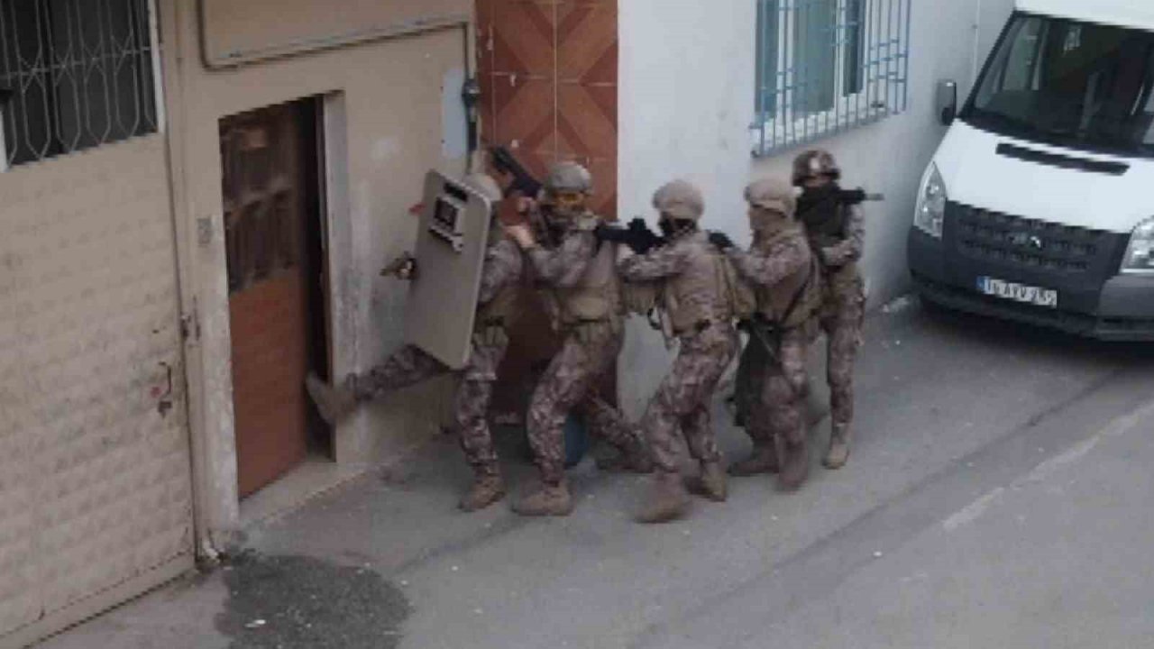 Bursa’da PKK-YPG ve DEAŞ operasyonu: 21 kişi gözaltına alındı