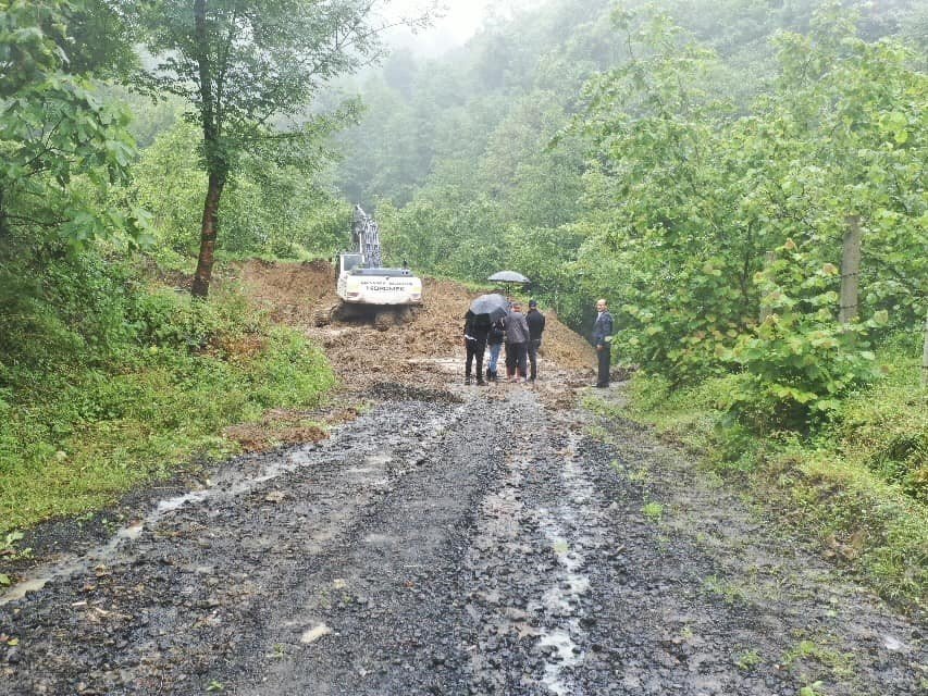 Heyelan bölgelerinde yoğun çalışma
