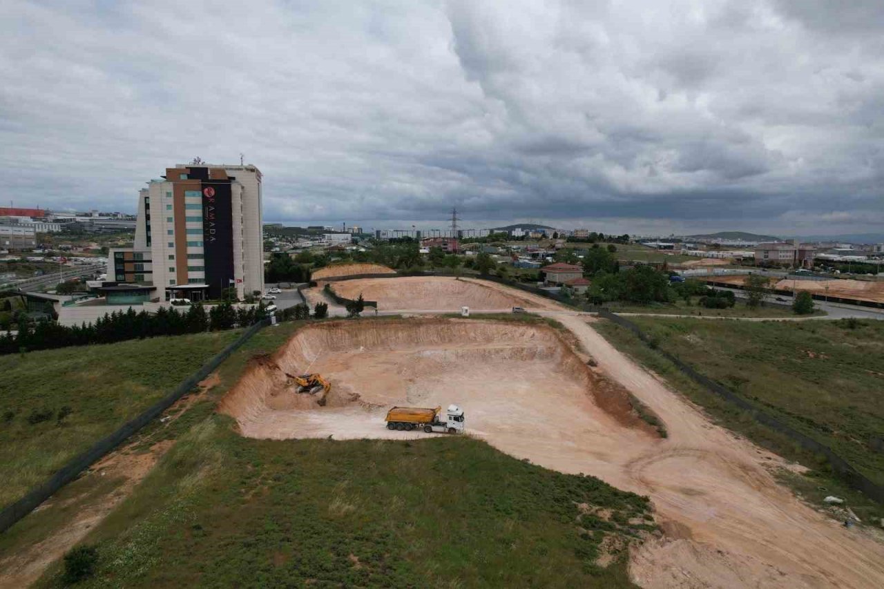 Çayırova’ya dev spor yatırımları