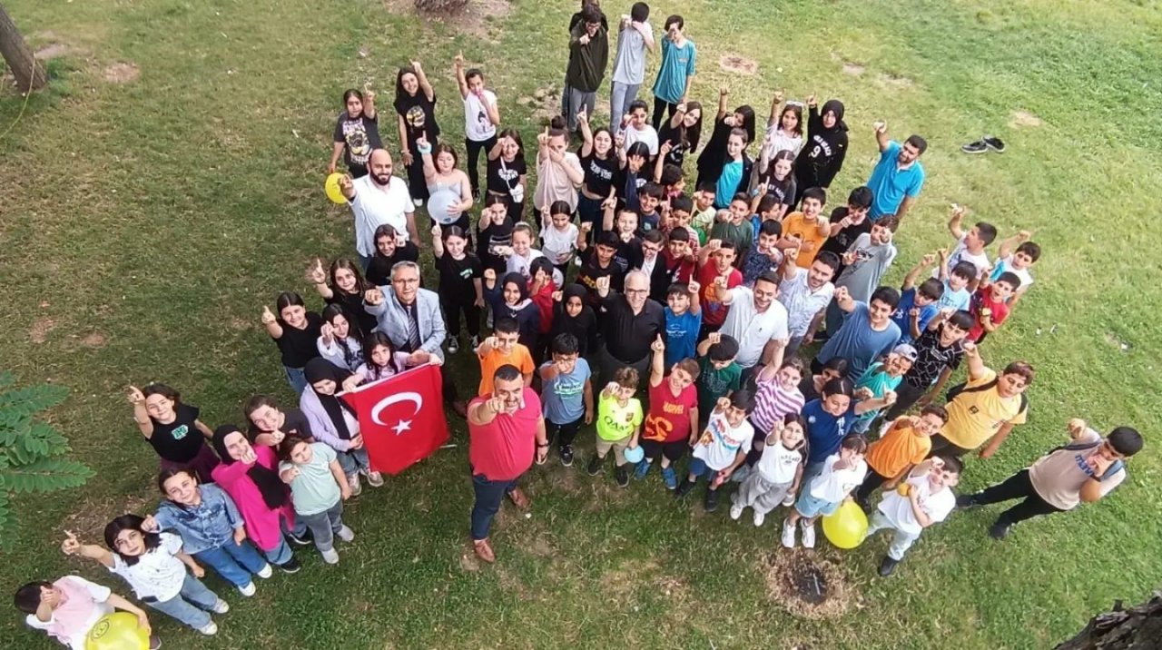 Salihli’de öğrenciler Diyanet Gençlik öncülüğünde piknik keyfi yaşadı