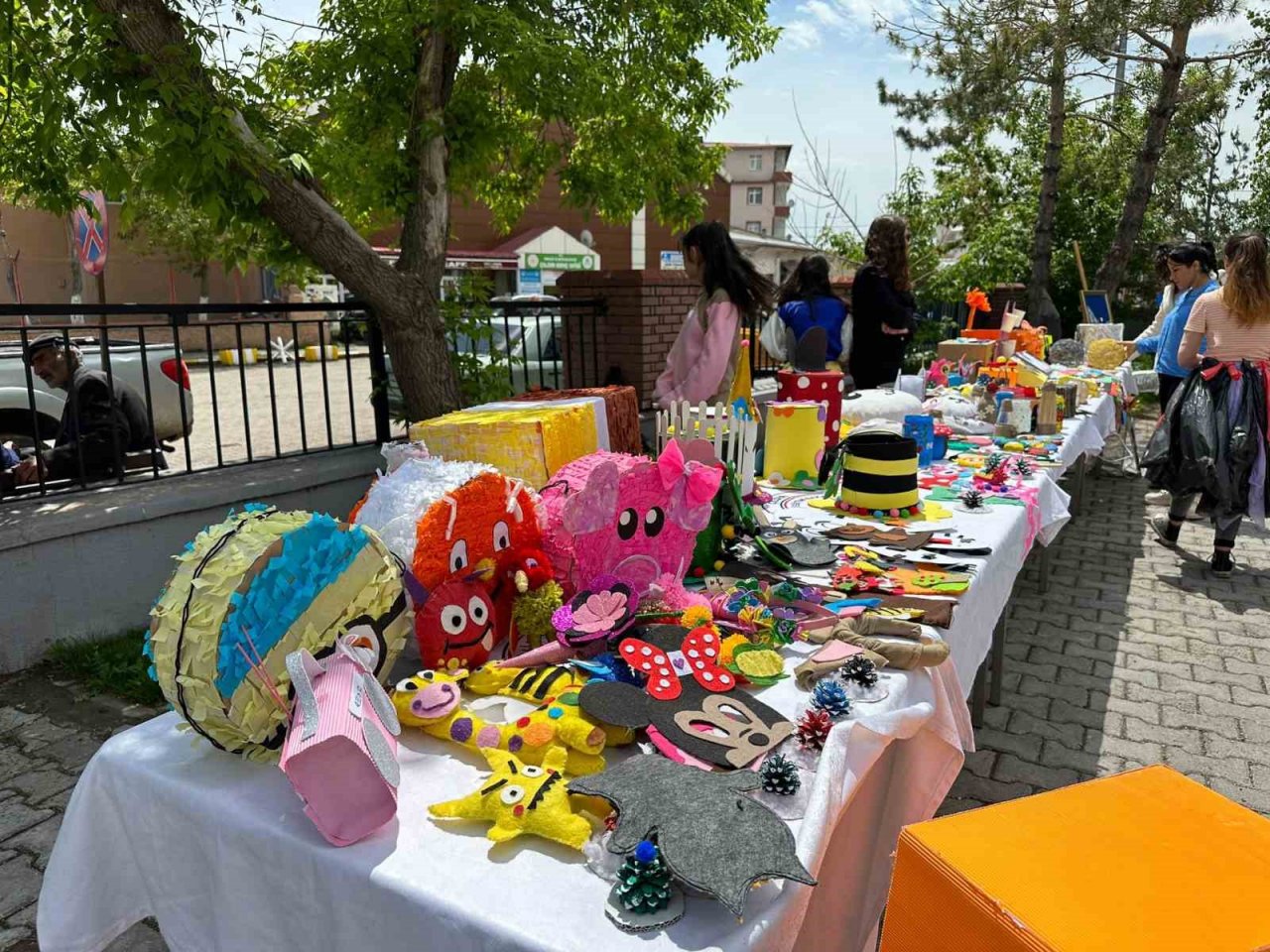 Çıldır’da örnek proje: "Atmıyoruz Dönüştürüyoruz"