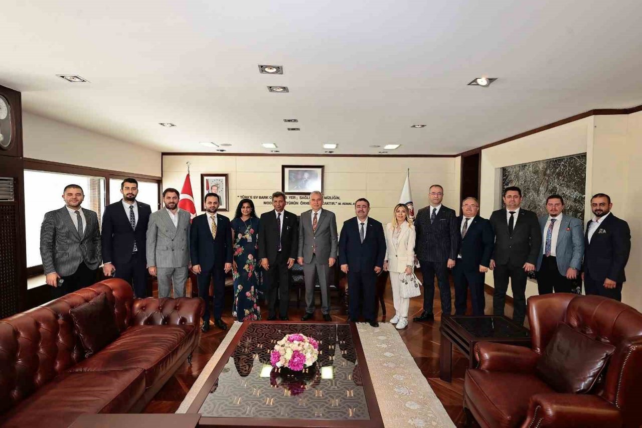 Başkan Zolan, Hindistan Büyükelçisini ağırladı