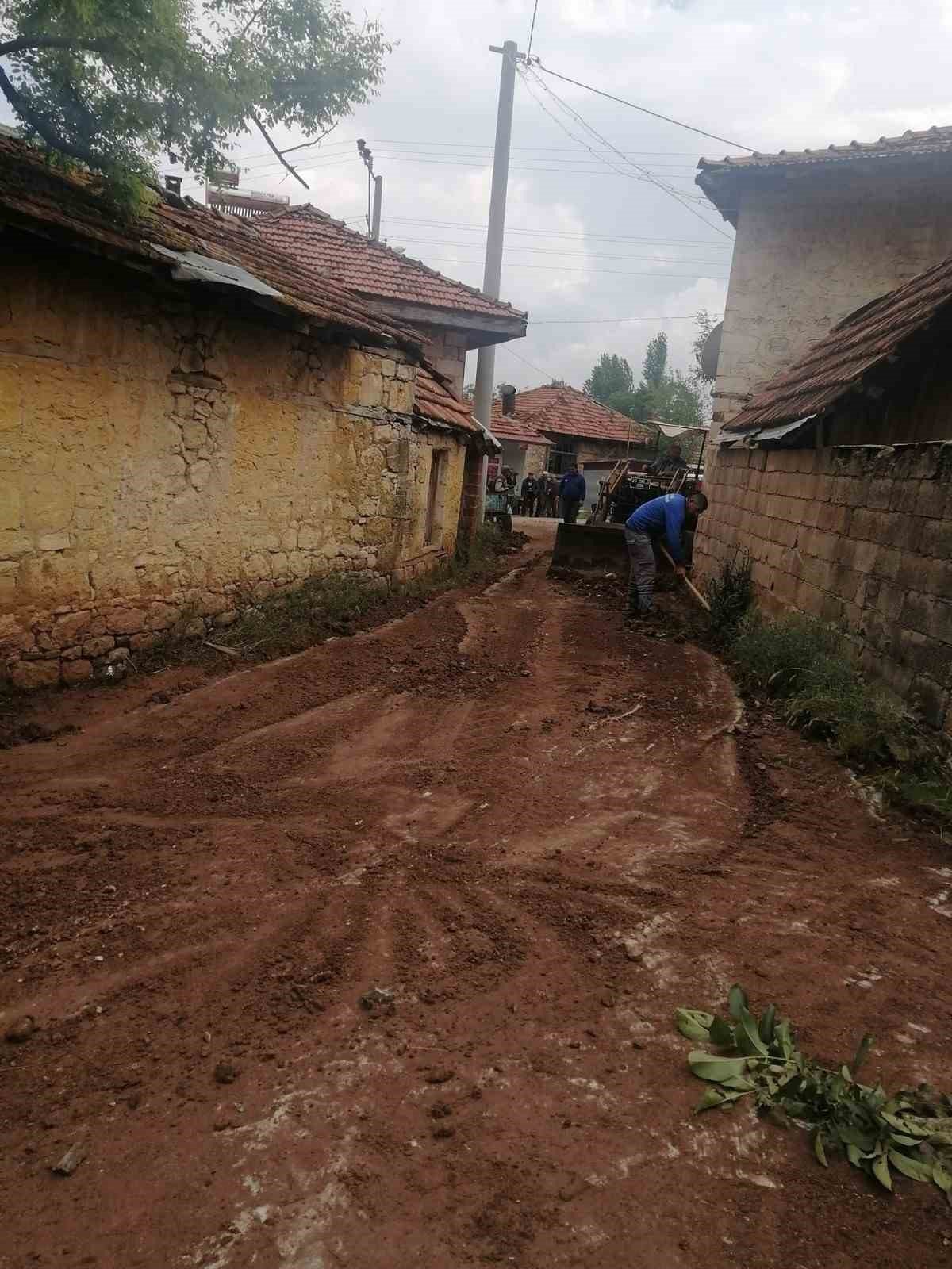 Vatandaştan sel bölgesini yalnız bırakmayan Başkan Arslan’a teşekkür