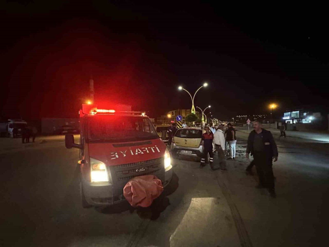 Taksiler çarpıştı, şans eseri yaralanan olmadı