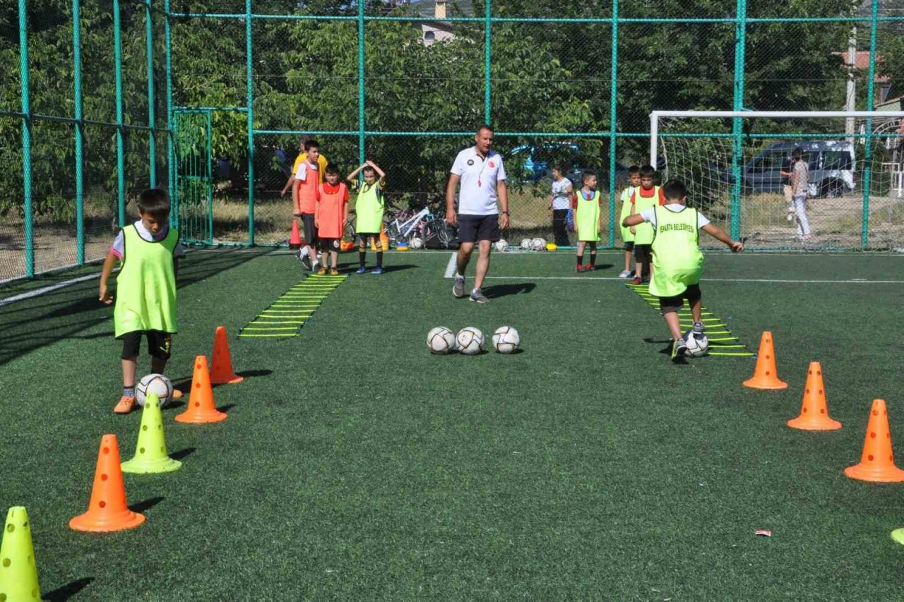 Isparta Belediyesi Yaz Spor Kursları başlıyor