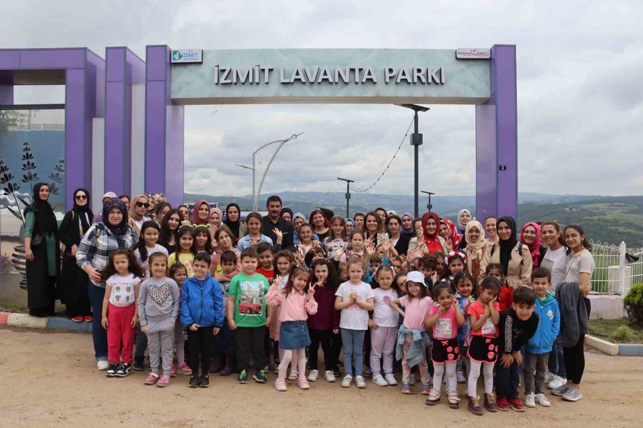 Minikler ekolojik yaşam hakkında bilgileniyor