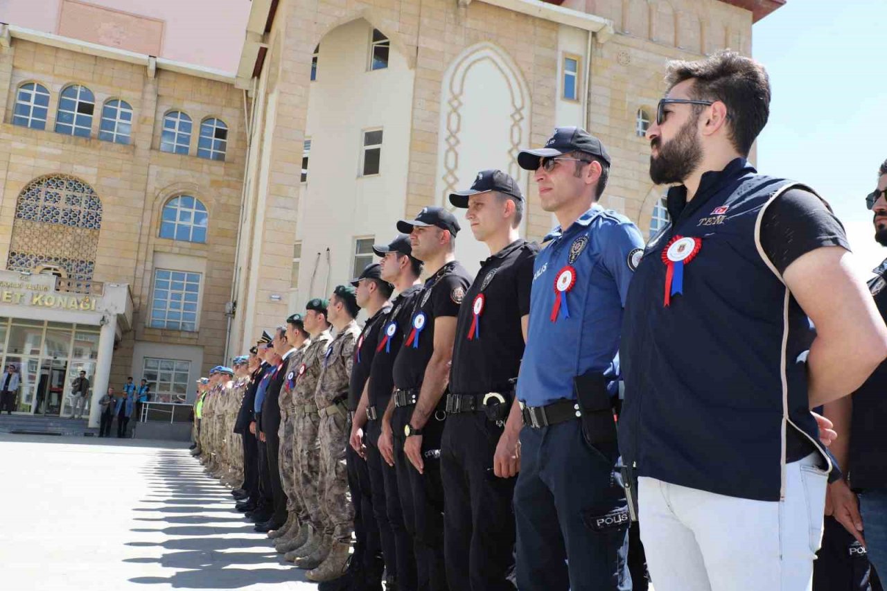 Jandarmanın 184. kuruluş yıl dönümü Hakkari’de kutlandı