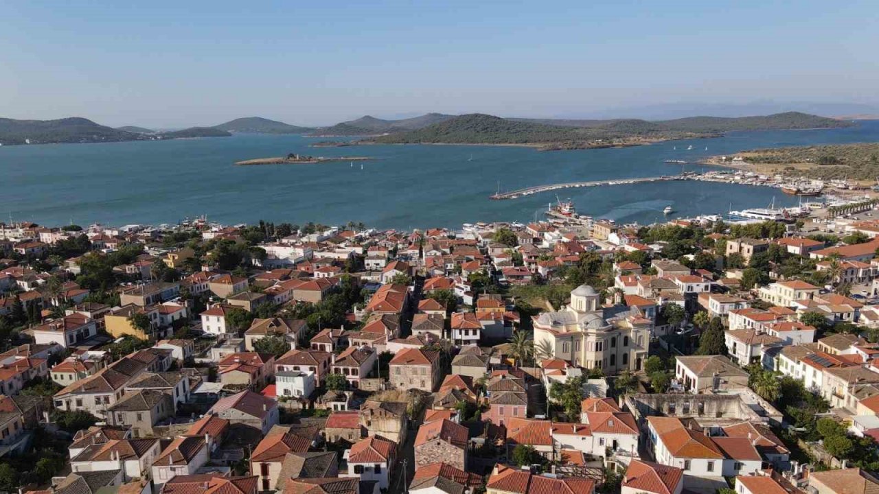 Ayvalık’ta günübirlik kiraya verilen evlere ruhsat denetimi