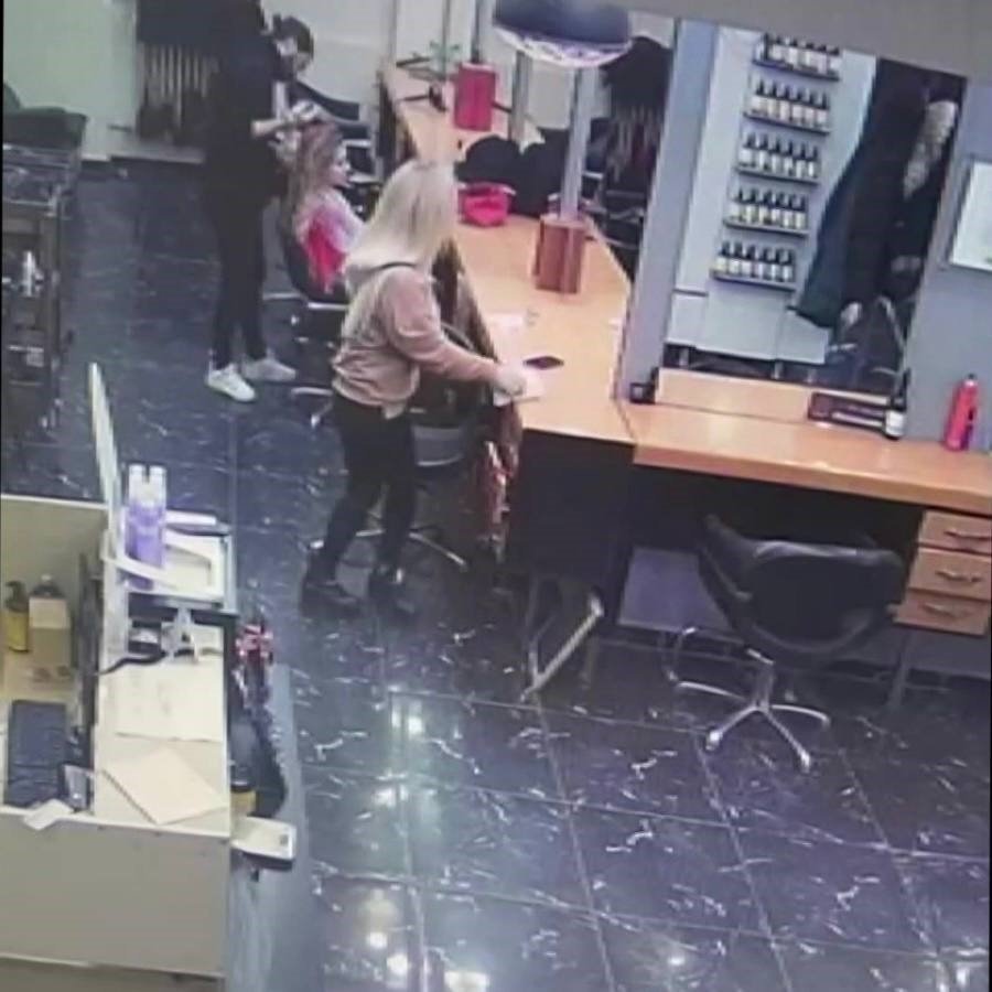 Kadıköy’de kaynak saç dolandırıcılığı: Hesabı ödemeden kaçtılar