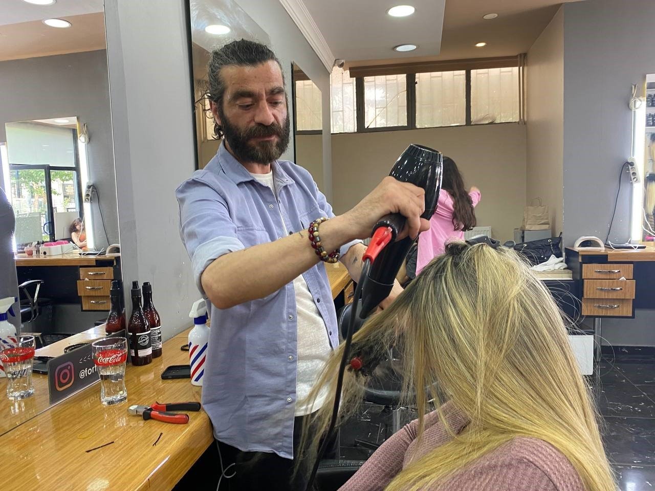 Kadıköy’de kaynak saç dolandırıcılığı: Hesabı ödemeden kaçtılar