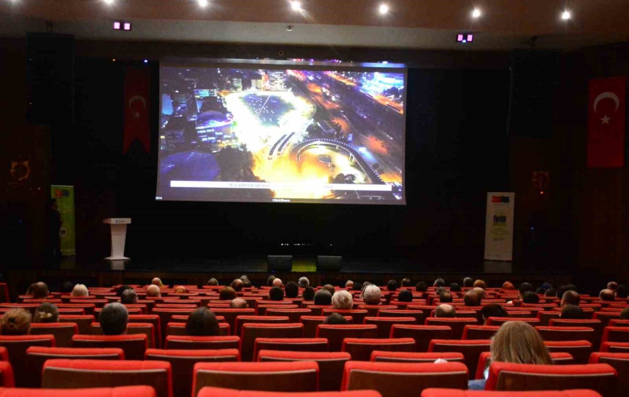 Kocaeli’nin sürdürülebilir kentsel ulaşım planı için kollar sıvandı