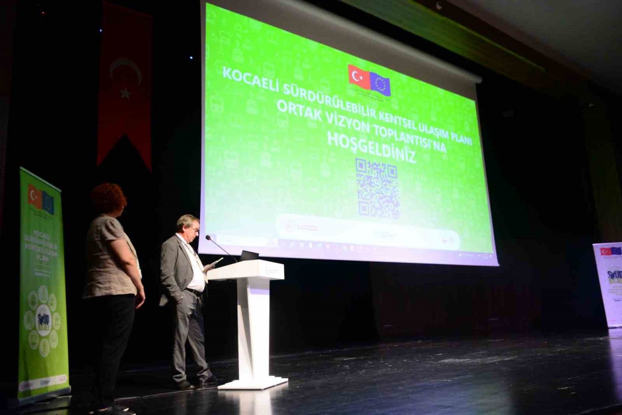 Kocaeli’nin sürdürülebilir kentsel ulaşım planı için kollar sıvandı