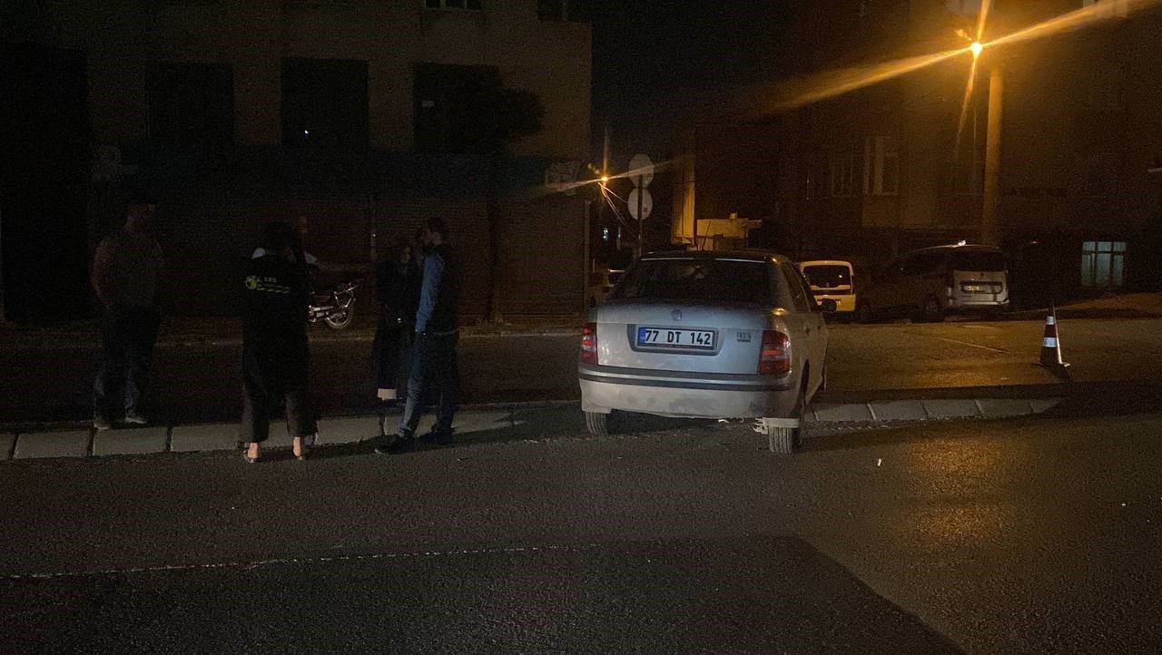 Otomobil, cipe arkadan çarptı: 1 yaralı