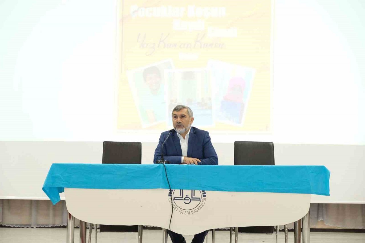 Kuran Kursu öğreticilerine yönelik 2023 Yaz Kuran Kursu Semineri yapıldı