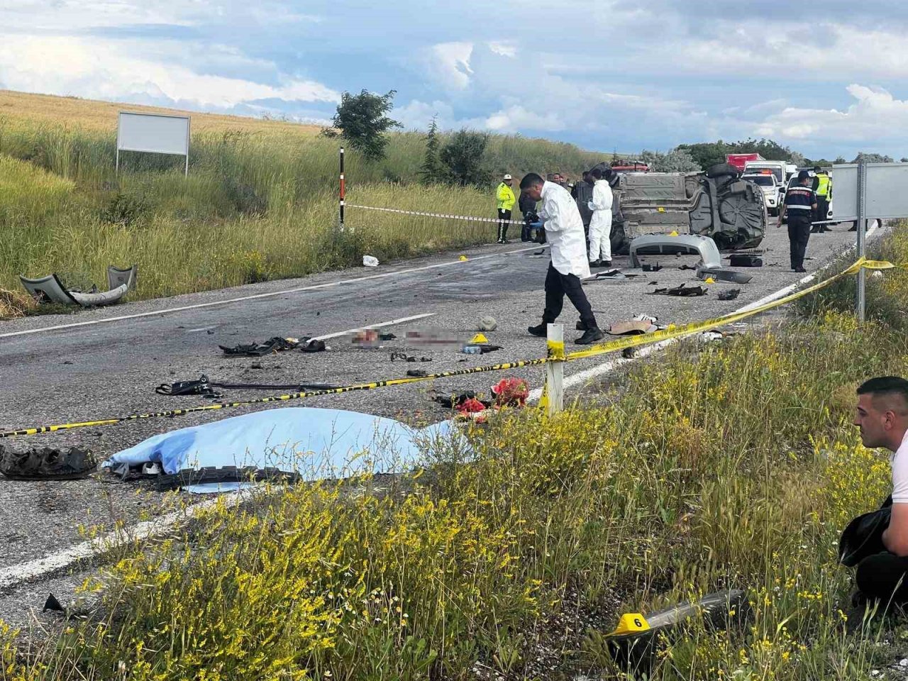 Nevşehir’de virajı alamayan otomobil takla attı: 1 ölü, 3 yaralı