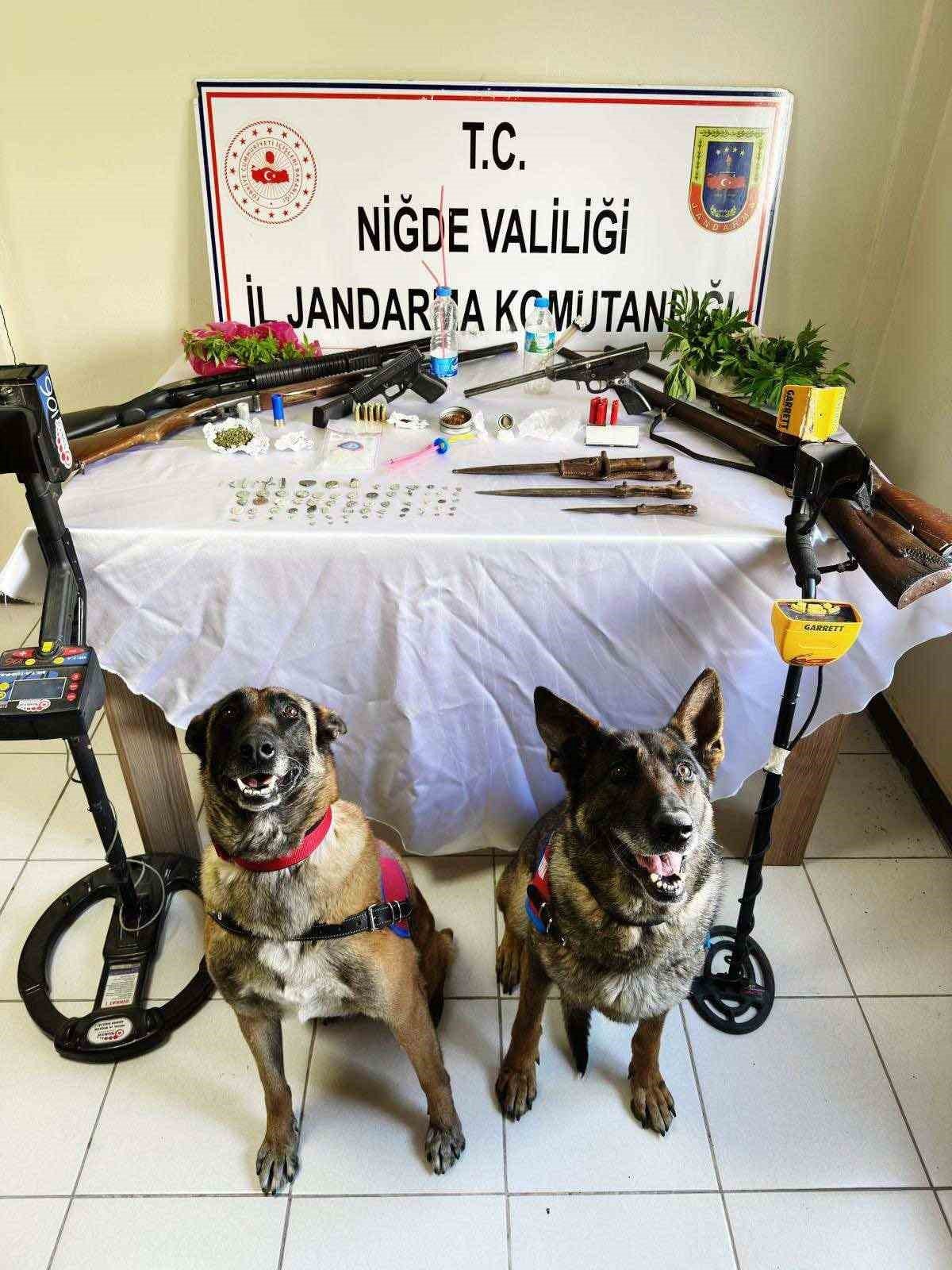 Jandarmadan uyuşturucu operasyonu: 5 gözaltı