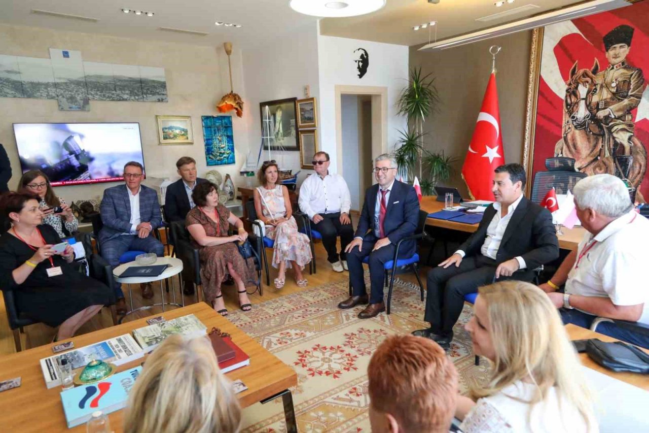Ogrodzieniec ve Bodrum Belediyesi’nden iyi niyet protokolü