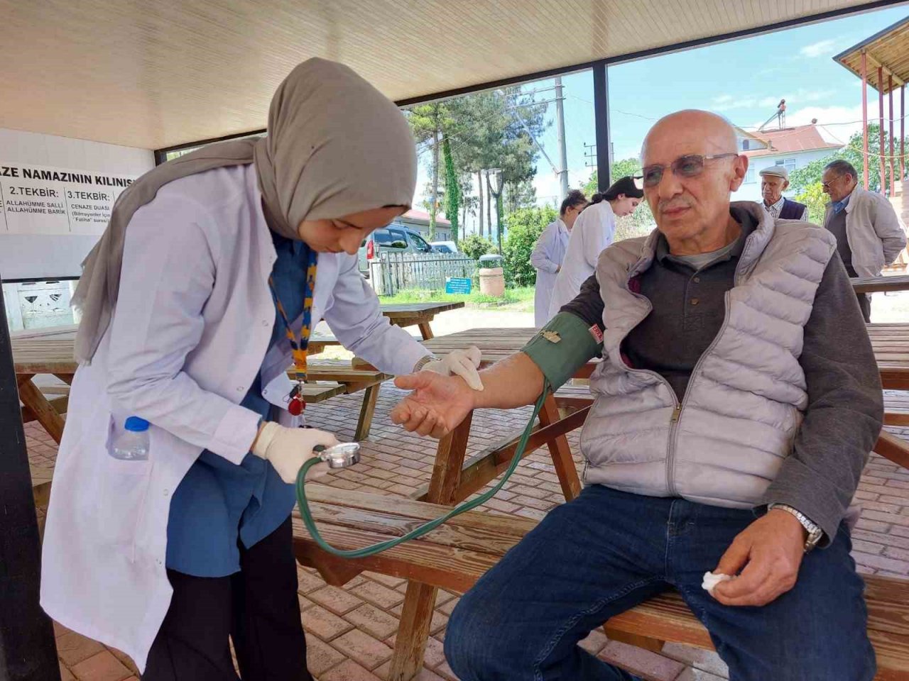 Mobil sağlık tarama aracı, 3 ayda 5 bin kişiye hizmet verdi