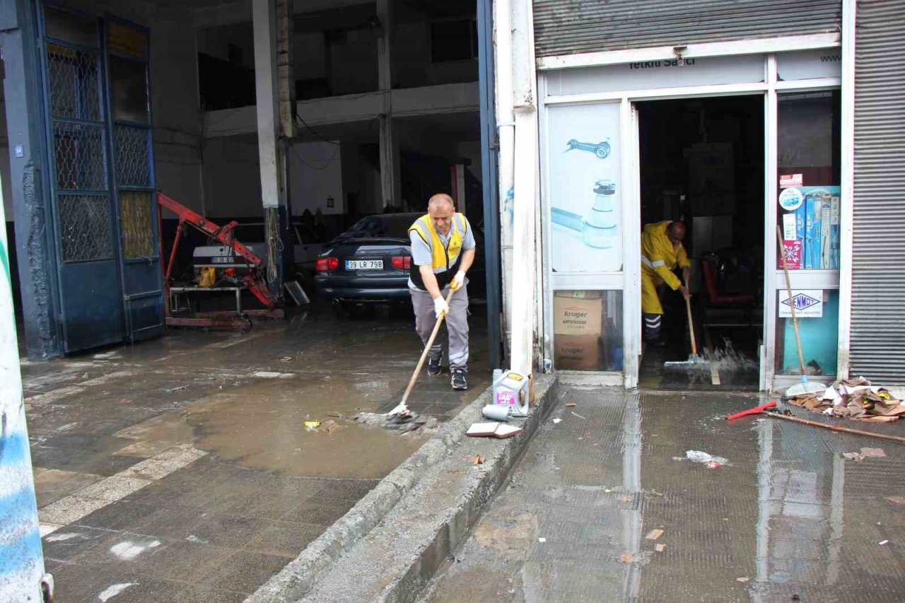 Selin vurduğu sanayide yaralar sarılıyor