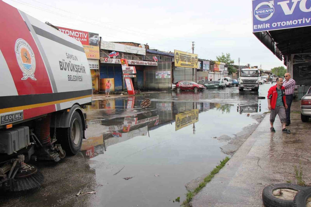 Selin vurduğu sanayide yaralar sarılıyor