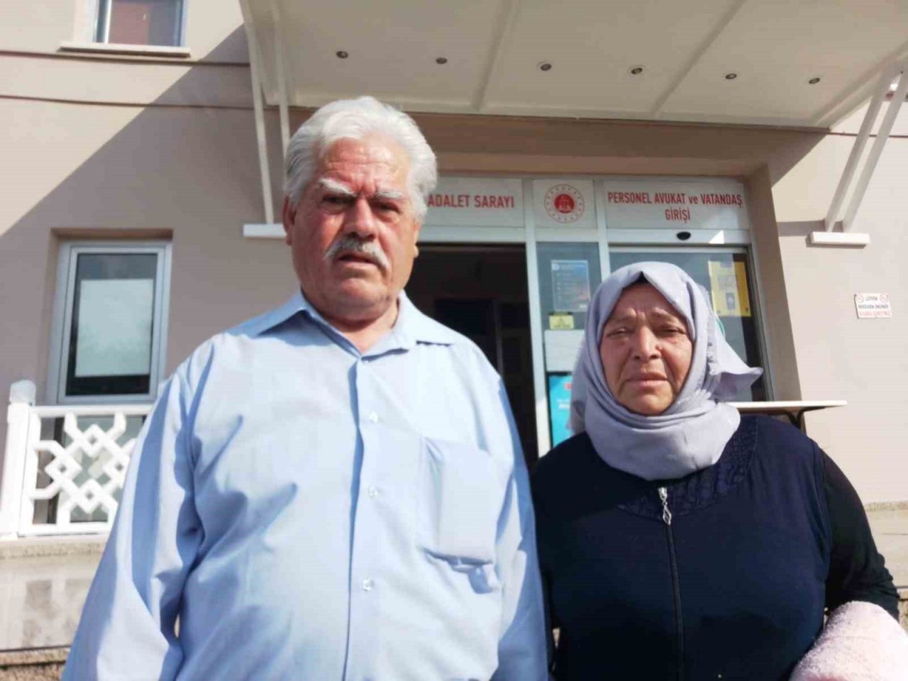 Seydikemer’de eşini, kayınvalidesini ve kayınpederini bıçaklayan sanık hakim karşısına Çıktı