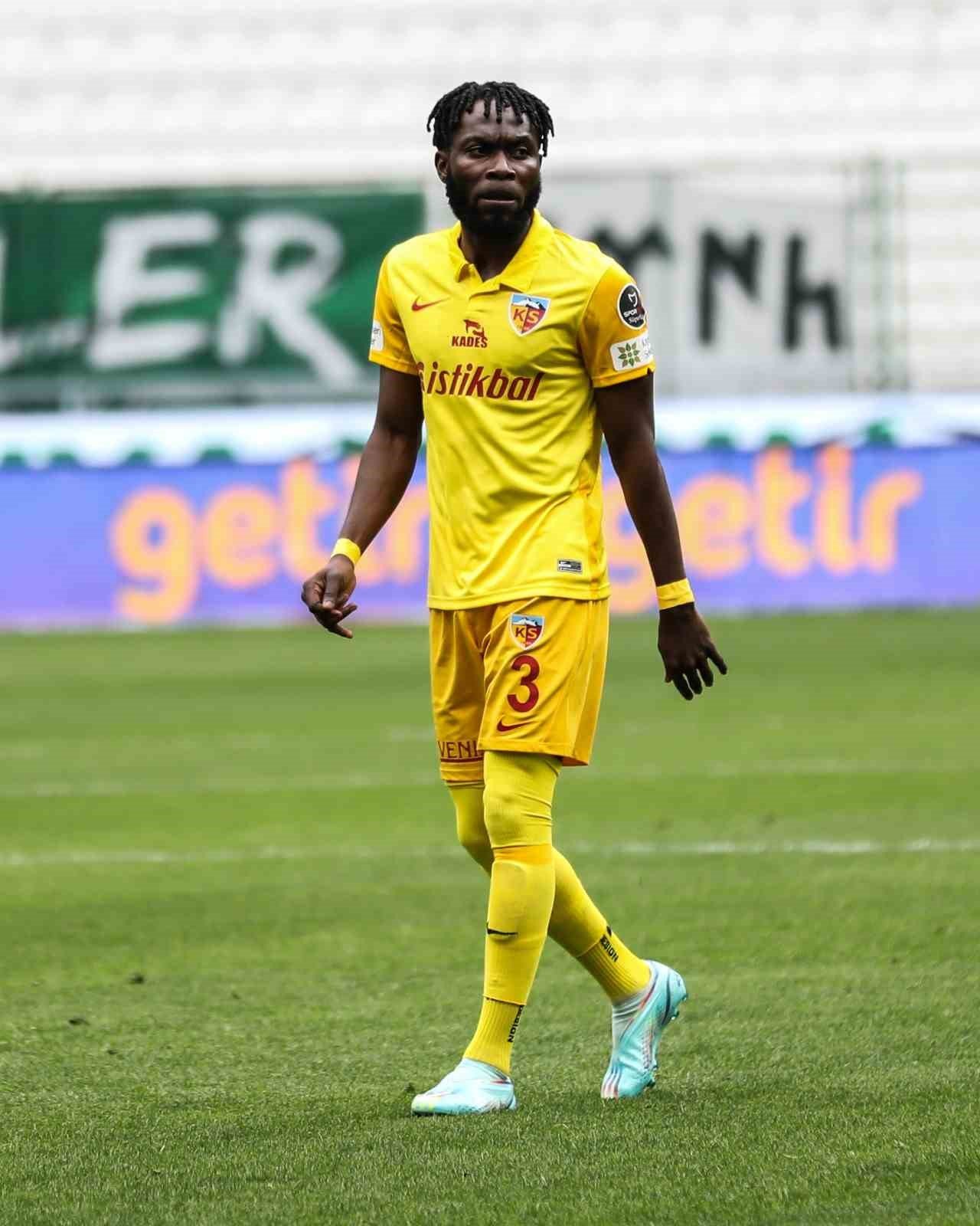 Kayserispor’da 11 ülkeden futbolcu forma giydi