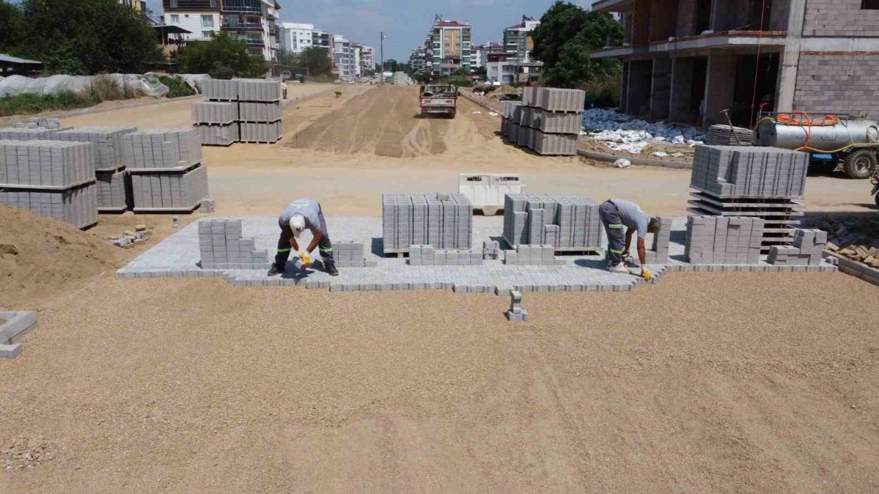 Yeşil Mahalle’de sokak çalışması devam ediyor