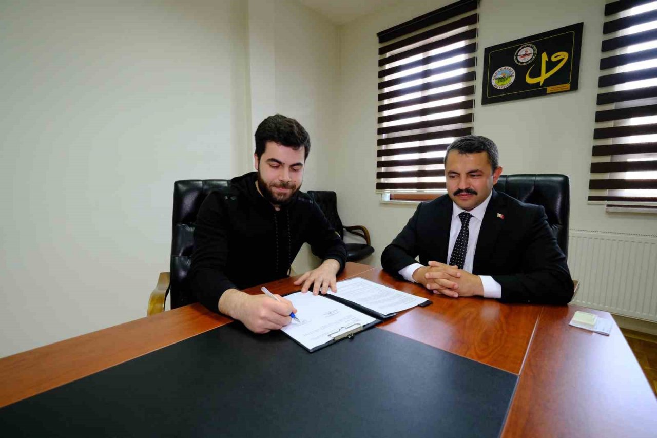 Akdağmadeni’nde yeni istihdamın imzaları atıldı