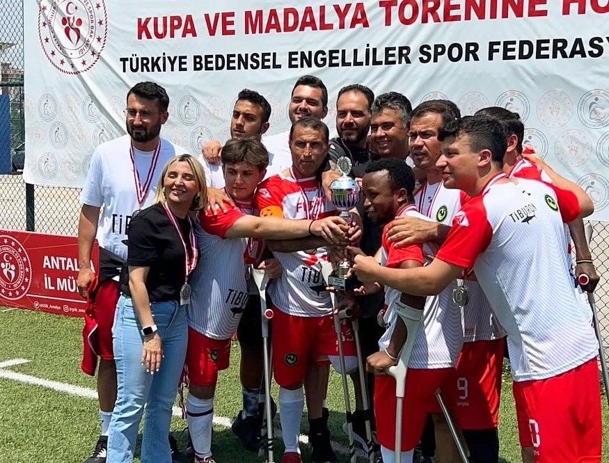 Denizlili Ampute Futbol Takımı, Süper Lig’e yükseldi