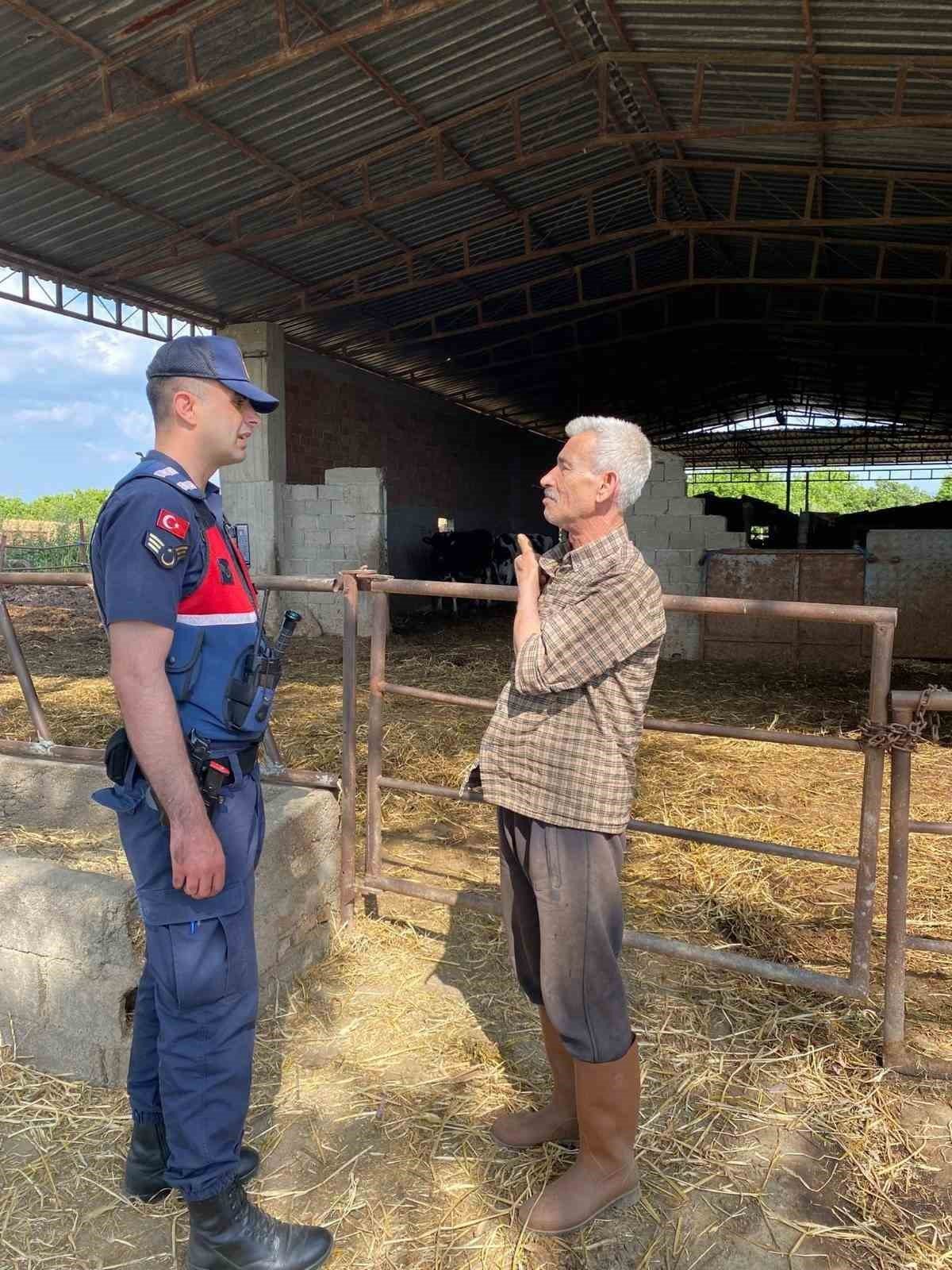 Jandarma hayvan hırsızlığı ve dolandırıcılığına karşı bilgilendirdi