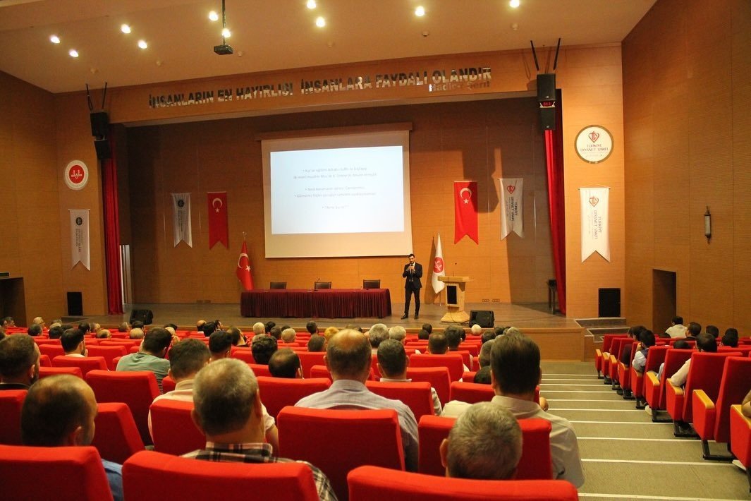 Aydın’da Yaz Kur’an Kursu Eğitim Semineri düzenlendi