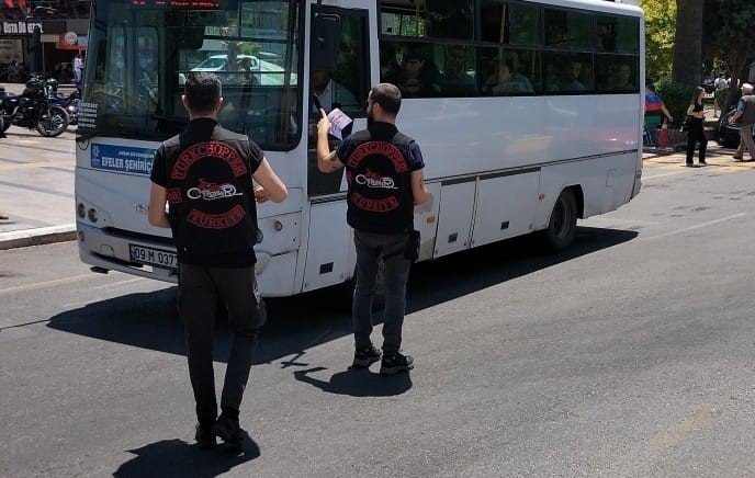 Aydın’da trafik ekiplerinden sürücülere ’korna çalmayın’ çağrısı