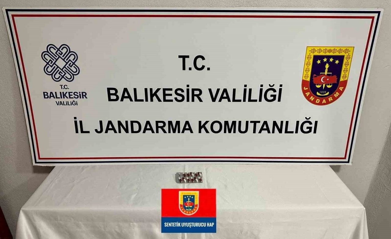 Balıkesir’de uyuşturucu operasyonunda iki kişi yakalandı