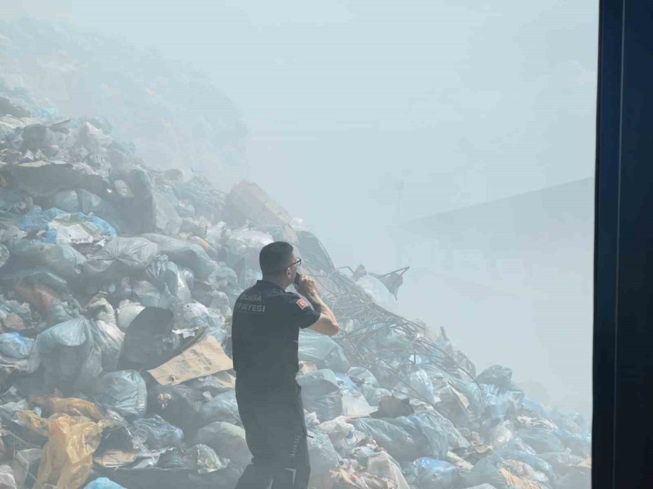 Bursa’da geri dönüşüm tesisinde korkutan yangın