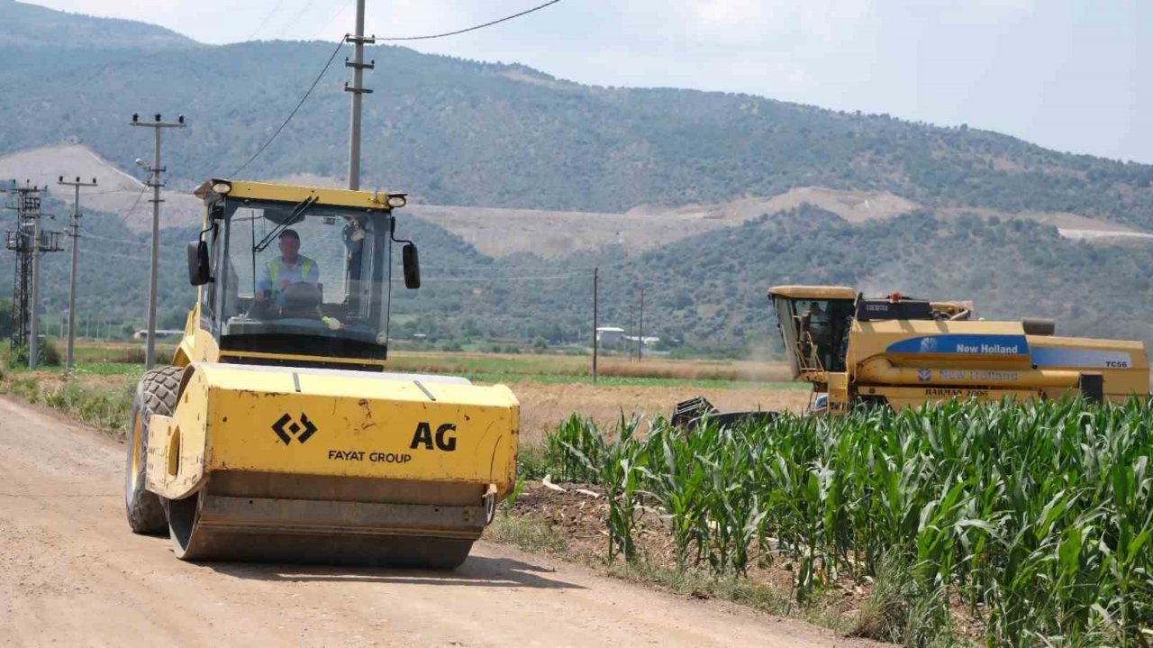 Büyükşehir Aydın’ın yollarını yenilemeye devam ediyor