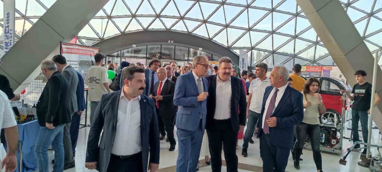 DOSTEK, Denizli için üretmeye devam ediyor