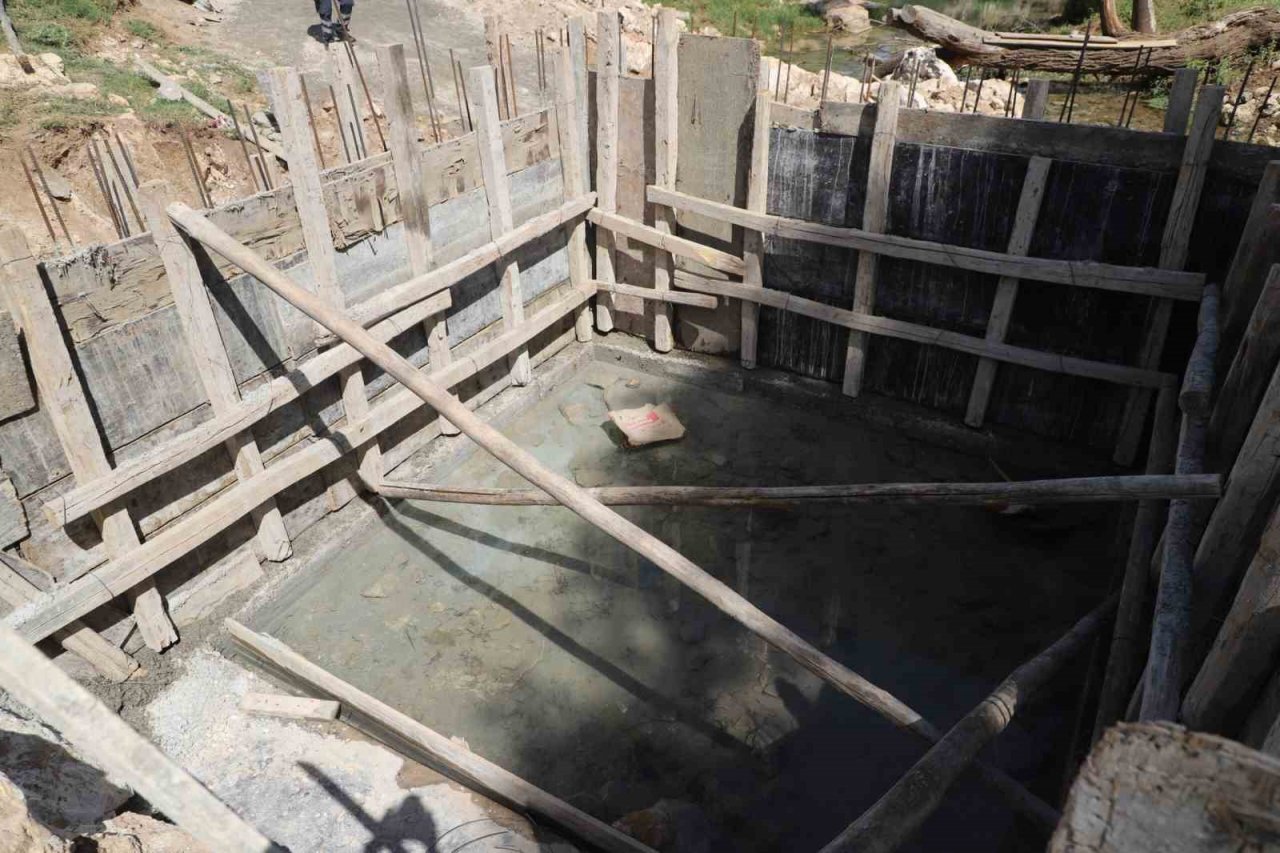 DİSKİ kırsal mahallelerin su sorununu çözmeye devam ediyor