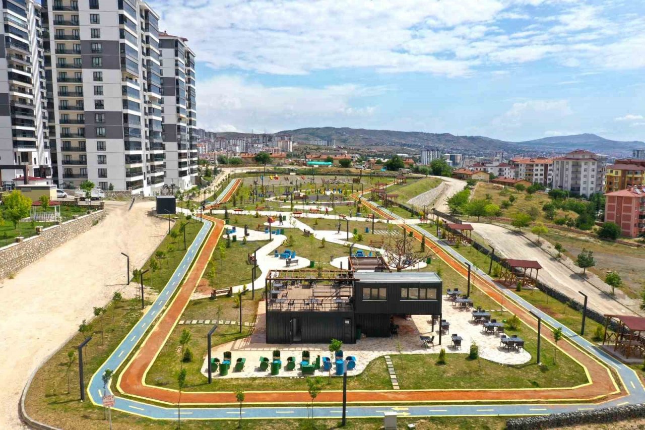 Elazığ’da Geri Dönüşüm Parkı hizmete girdi