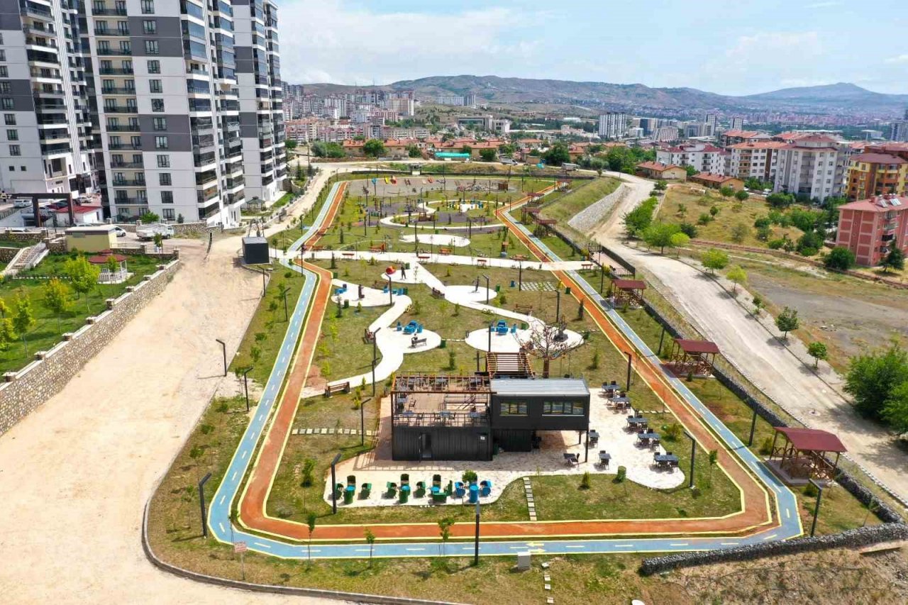 Elazığ’da Geri Dönüşüm Parkı hizmete girdi