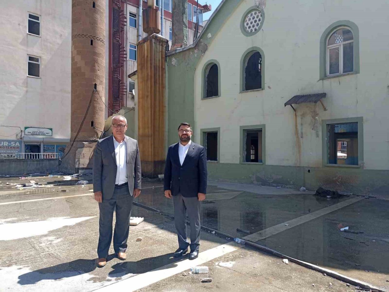 Hacı Sait Camii’nin yıkım çalışmalarına başlandı