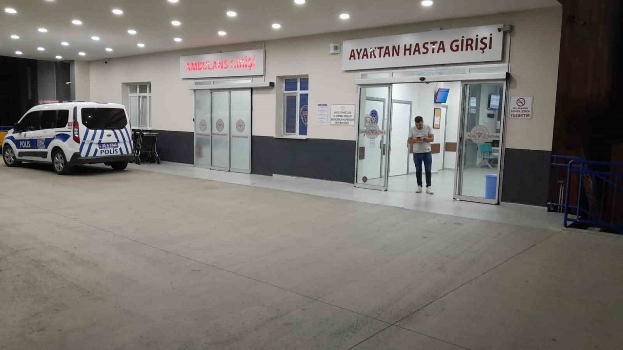 İzmir’de gıda zehirlenmesi şüphesiyle 11 kişi hastaneye kaldırıldı