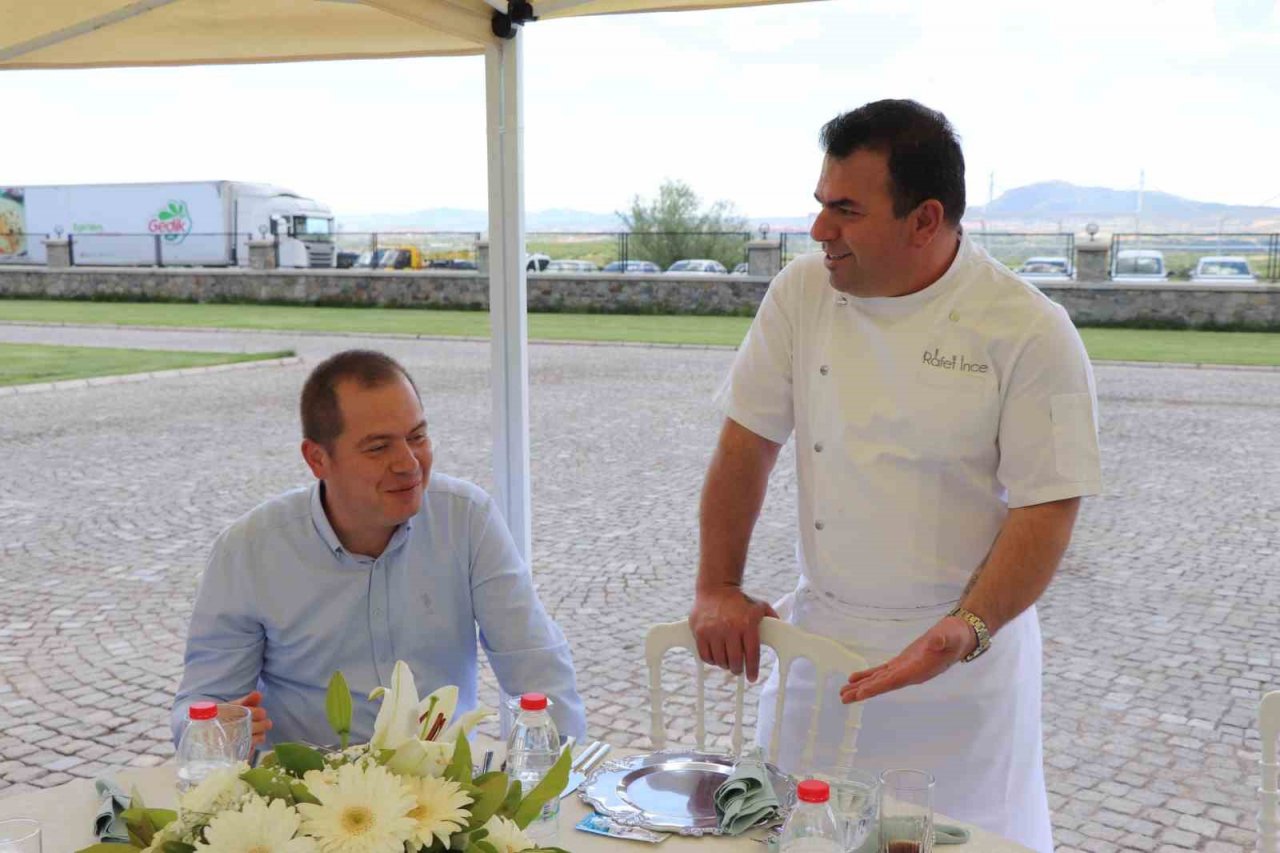 Gedik Piliç son teknolojiyle donatılmış tesislerinin kapısını İstanbul PERDER’E açtı